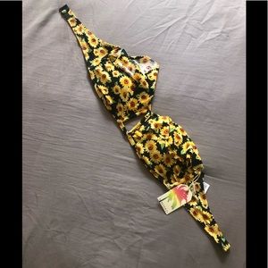 Strapless swim top bundle